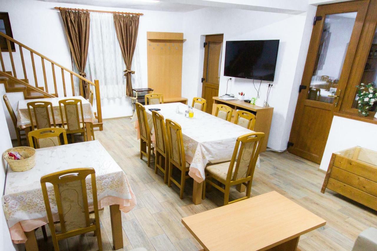 Vidra Parc Hotel Voineasa Ngoại thất bức ảnh